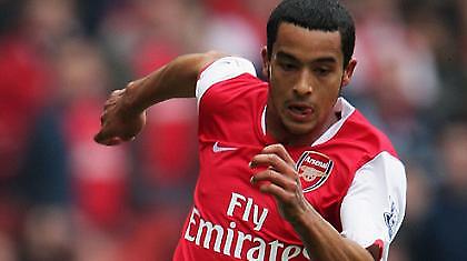 Μένει στην Άρσεναλ ο Γουόλκοτ