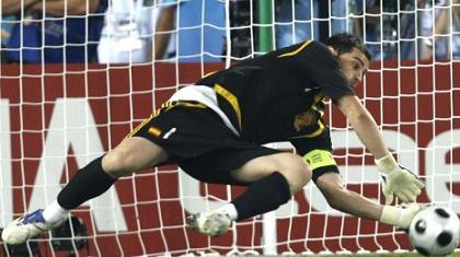 Κασίγιας: «Γι’ αυτό επαινώ τη Μπαρτσελόνα…»