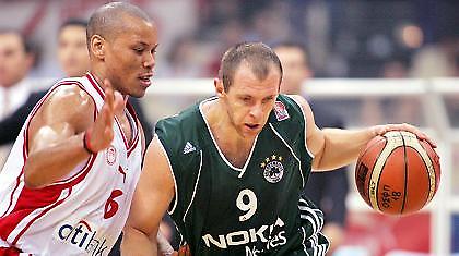 Σισκάουσκας, «αιώνιοι» και... Σκλάβος