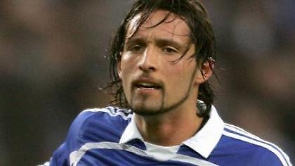 Το Αμβούργο κοιτάει τον Κουράνι