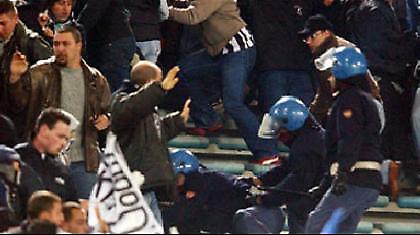 Πρόστιμο και προειδοποιήσεις για Βοσνία και Πολωνία