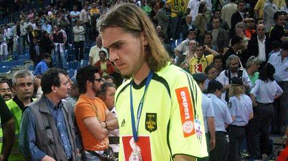 Παπάζογλου: «Φεύγω λόγω του Σκόρδα»