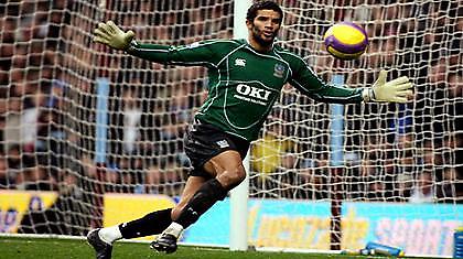 Εκτός ο Τζέιμς