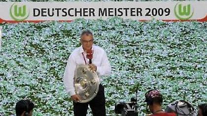 Ο «σκαραβαίος», οι «δικτάτορες», οι «λύκοι» και… η «σαλατιέρα»!