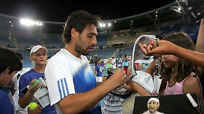 Αποκλεισμός για Παγδατή