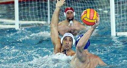 Άνετα το 1-0 ο Ολυμπιακός