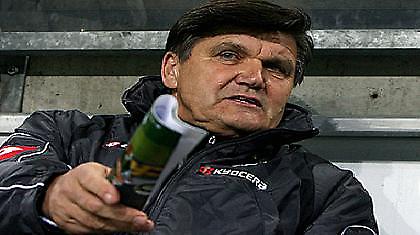 Παρελθόν ο Μάιερ από τον πάγκο της Γκλάντμπαχ