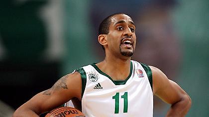 Νίκολας: «Πρωτάθλημα μπροστά στον κόσμο μας»