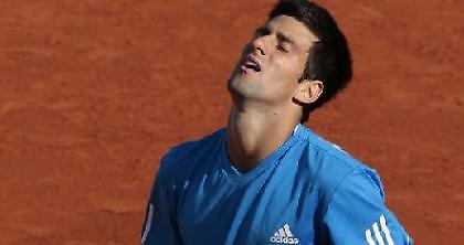 Νοκ άουτ ο Τζόκοβιτς, πρόκριση για Φέντερερ