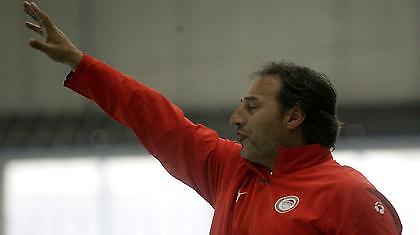 Πάτερος: «Συγχαρητήρια στους αθλητές και στον κόσμο»