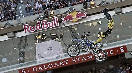 Μάχη στα άλματα