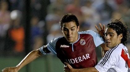 ΠΑΝΙΩΝΙΟΣ: Aντι-Μάκος o Καστελιόνε