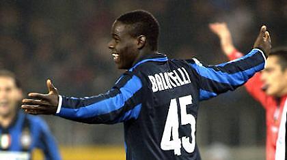 Ρατσιστική επίθεση στον Μπαλοτέλι