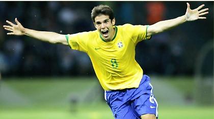 Από γιατρό της Ρεάλ εξετάστηκε ο Κακά!