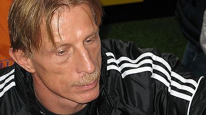 Στον «πάγο» ο Ντάουμ