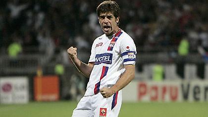 Τα πετροδόλαρα έπεισαν τον Ζουνίνιο!