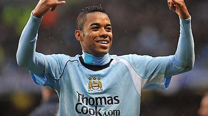 Ρομπίνιο: «Φοβερό να με θέλει η Μπαρτσελόνα»!