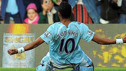 Κουκ: «Δεν φεύγει από τη Σίτι ο Ρομπίνιο»!