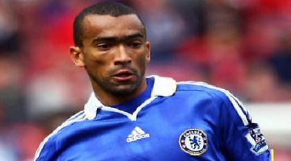 Θυσιάζει Μπορόφσκι, Λελ, Οτλ για Μποσίνγκουα