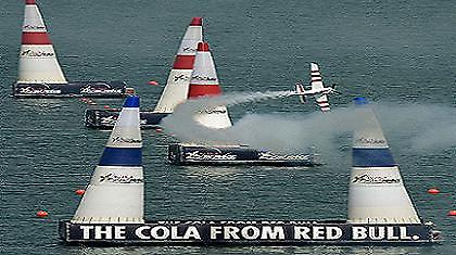 Μάχη στους αιθέρες για το RED Bull Air Race