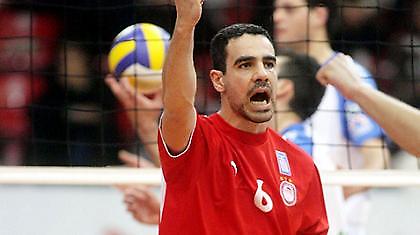 Παρελθόν από τον Ολυμπιακό ο Κουρνέτας