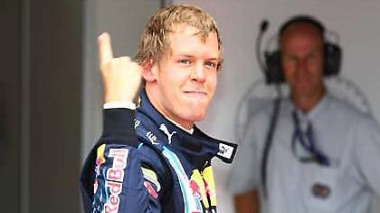 Νικητής ο Φέτελ, το ''ένα-δύο'' η Red Bull!