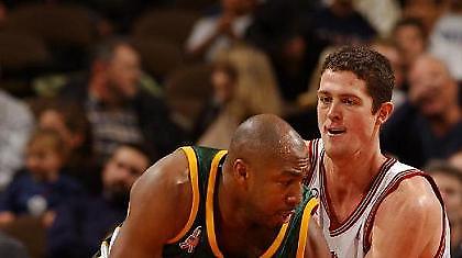 Στη Βενεζουέλα ο Μπέικερ