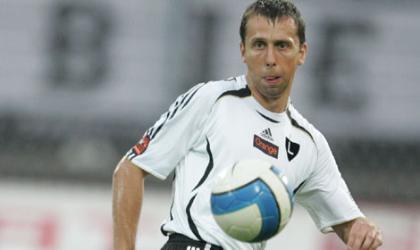 ΑΕΚ: Πολωνικά σενάρια για Βαβζίνιακ