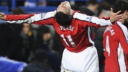 Κοντά στην ανανέωση με Φαν Πέρσι η Άρσεναλ