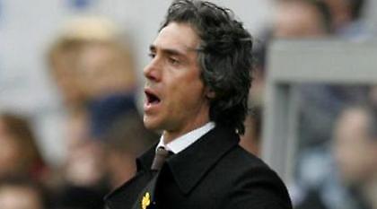 Ανέλαβε τη Σουόνσι ο Σόουζα