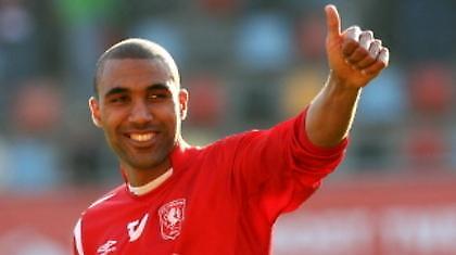 Και επίσημα παίκτης της Αϊντόφεν ο Ένχελααρ