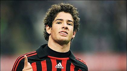 Τα «γυρίζει» ο Πάτο