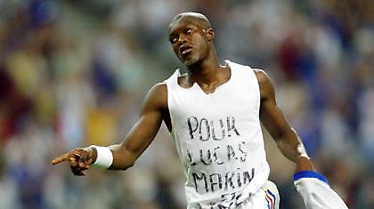 Υπέγραψε ο Σισέ!