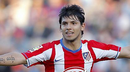 Πρόταση για Αγκουέρο η Γιουνάιτεντ