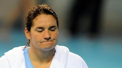 Εκτός η Λαρά