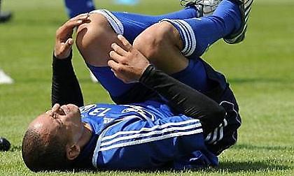 «Σοκ» με Τζόουνς στη Σάλκε