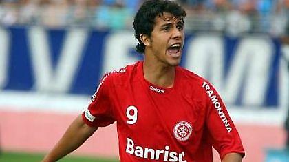 Φερνάντο Καρβάλιο: “Καμία πρόταση για Νιλμάρ”