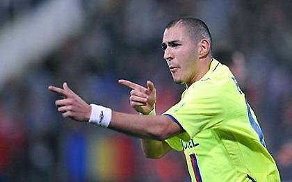 Επιβεβαιώνει την πρόταση για Μπενζεμά η Λιόν