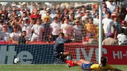 Tο αυτογκόλ του θανάτου!