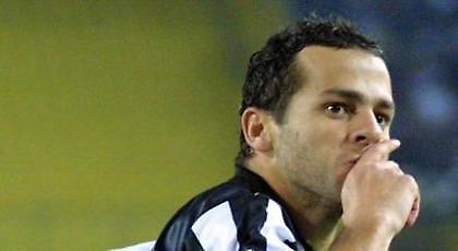 Μπομπό: «Αφήστε με να πάω στον Ολυμπιακό, έχω συμφωνήσει»