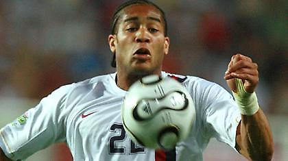 Φαν Ντεν Μπουκ: «Θέλουμε Ονιέβου»