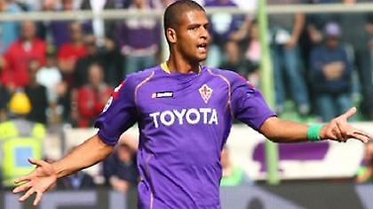 Συμφώνησε με «Γιούβε» ο Μέλο!