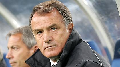 Μπάγεβιτς: «Στην ΑΕΚ αξίζει μόνο η πρωτιά»