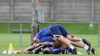 Σουτ, γκολ και... πολλά πειράγματα!