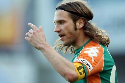 Το περιβραχιόνιο στον Φρινγκς