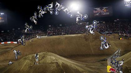 Διπλά backflips στο Red Bull X-Fighters