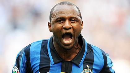 «Βόμβα» με Βιεϊρά