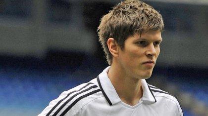 Χούντελαρ προ των πυλών της Γιουνάιτεντ