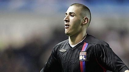 Μπενζεμά: «Ευχαριστώ τον Πέρεθ για την ευκαιρία»