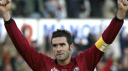 «Ξεμένει» λόγω μάνατζερ ο Λουκαρέλι…